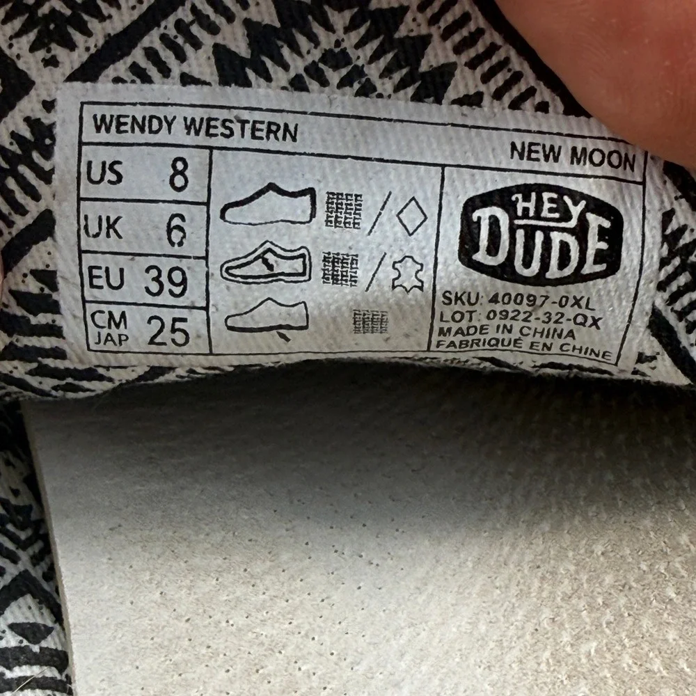 Hey Dude Wendy Western Women 8 Black New Moon Geometric Embroidered Loafers